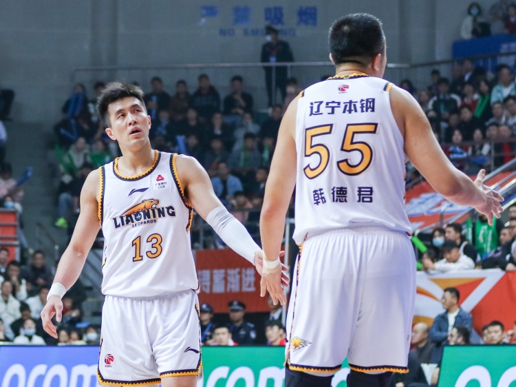  里程碑！韓德君8625分追平郭艾倫 并列遼籃隊史得分王