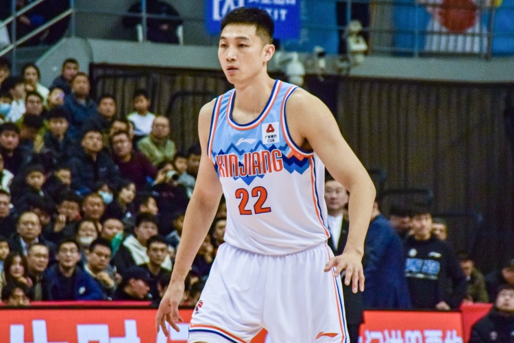  上賽季腿部骨折！朱旭航：會(huì )抓緊調整狀態(tài) 爭取早日回歸比賽