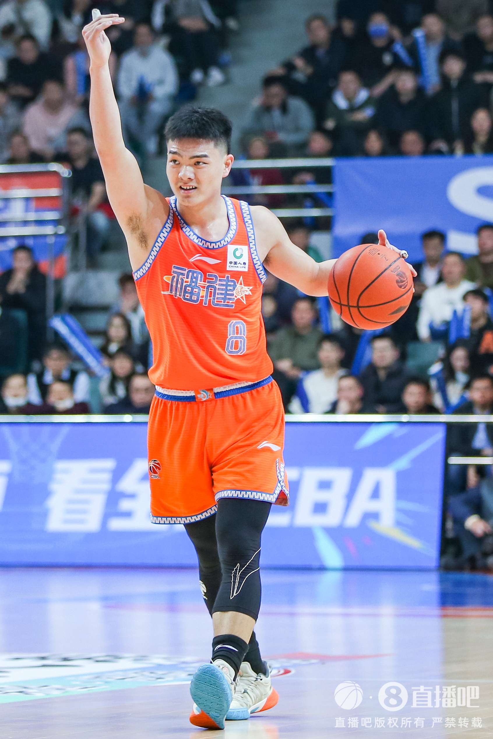 高效替補！黎伊揚11投7中貢獻17分2板4助3斷