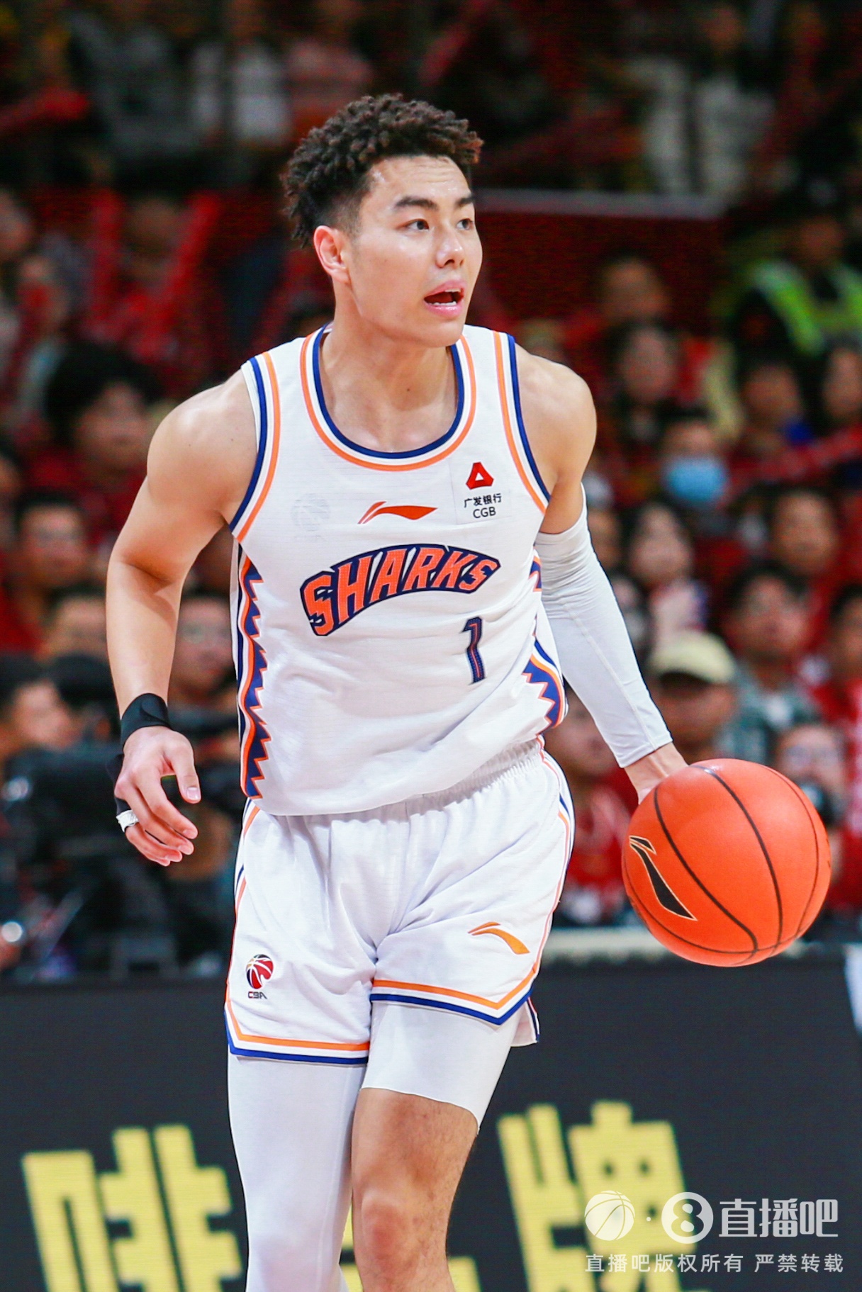  狀態(tài)火熱！李添榮15投10中&三分12中7 得到28分3板2助